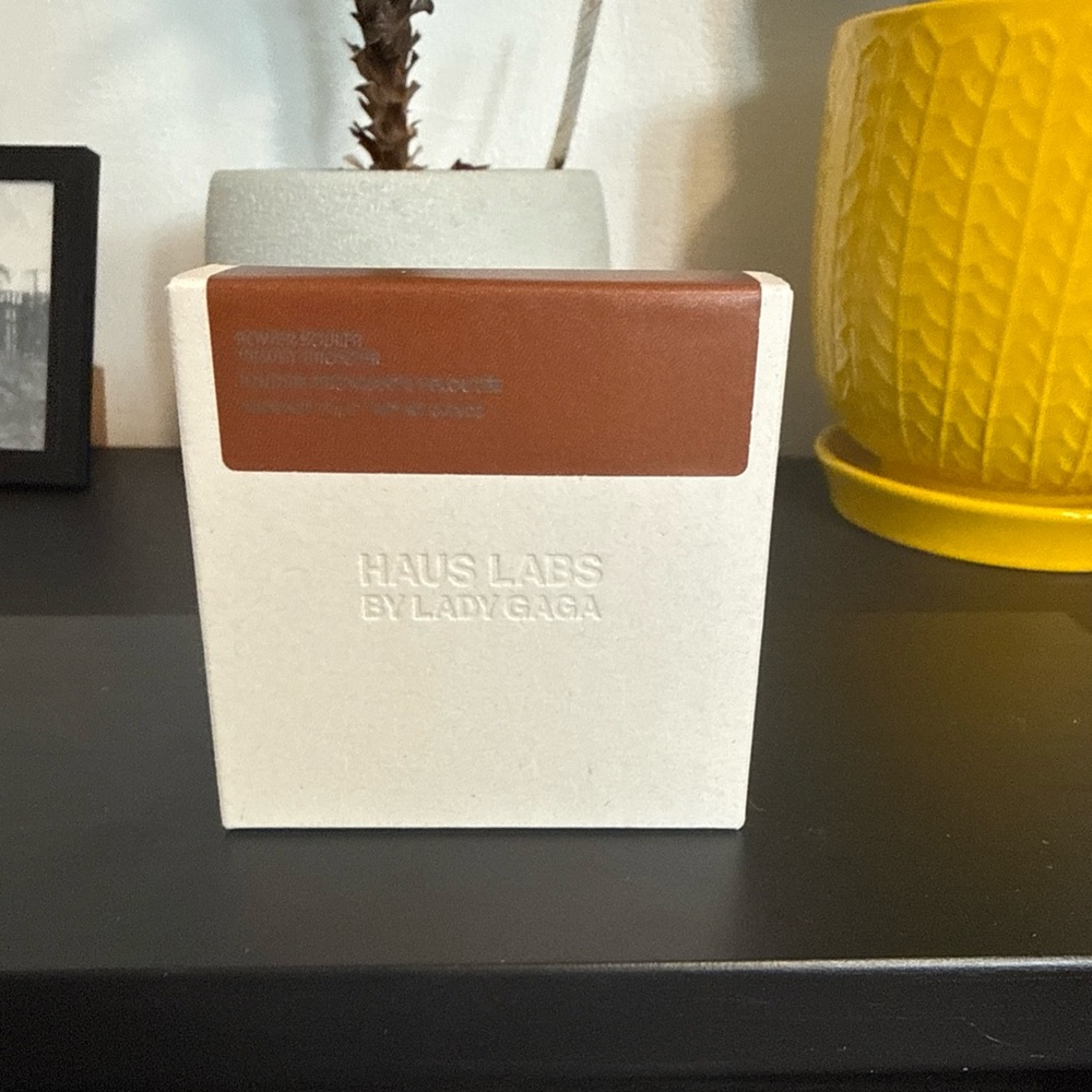 Haus Labs By Lady Gaga Blush/Bronzer Compact level 10